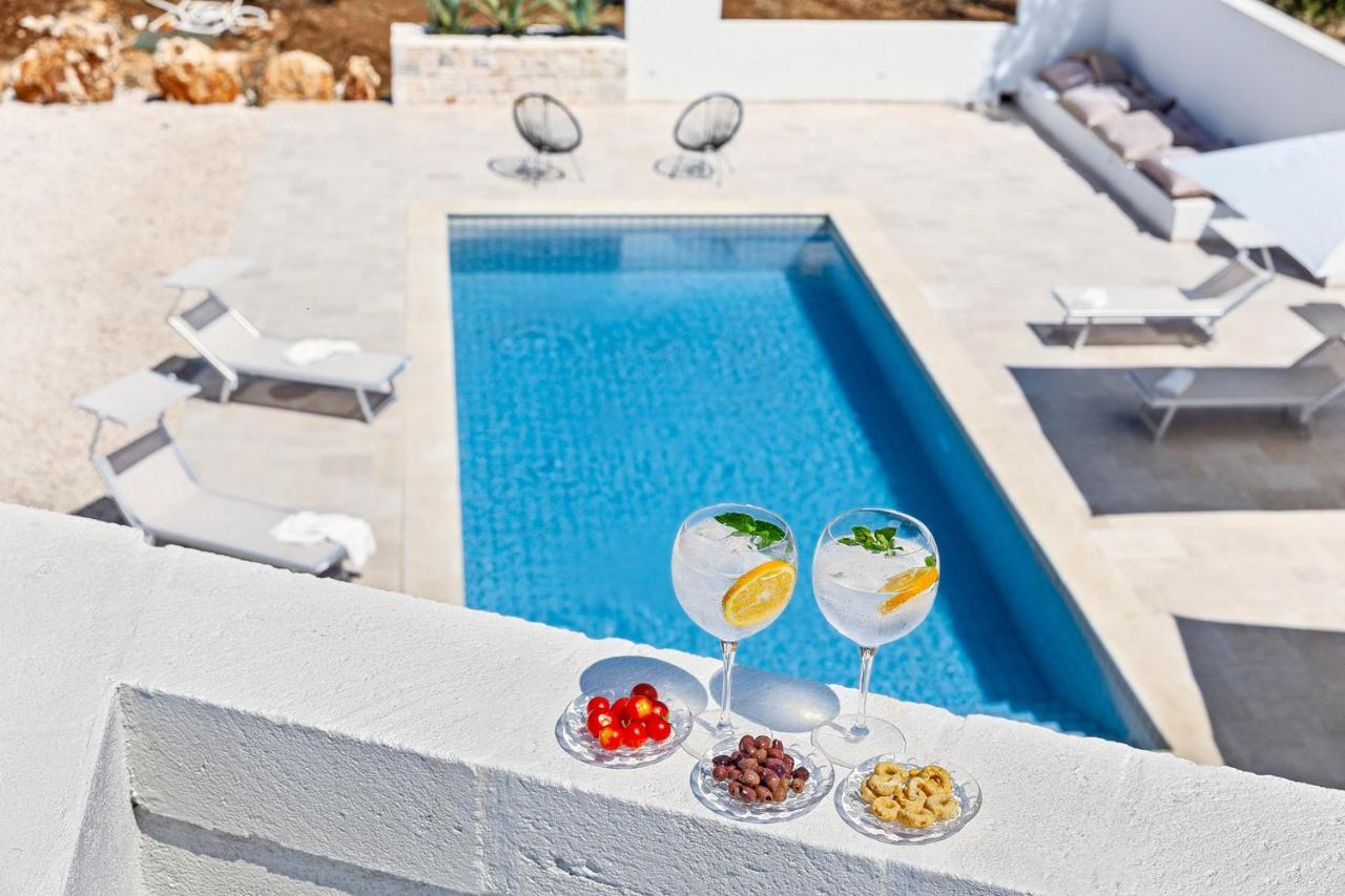 Vilaa Isa Beautiful Villa And Trullo In Ostuni Kültér fotó